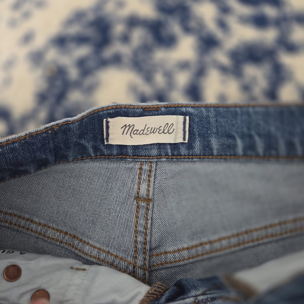 Madewell Women's Skinny Jeans in Light Blue - Picture 4 of 11